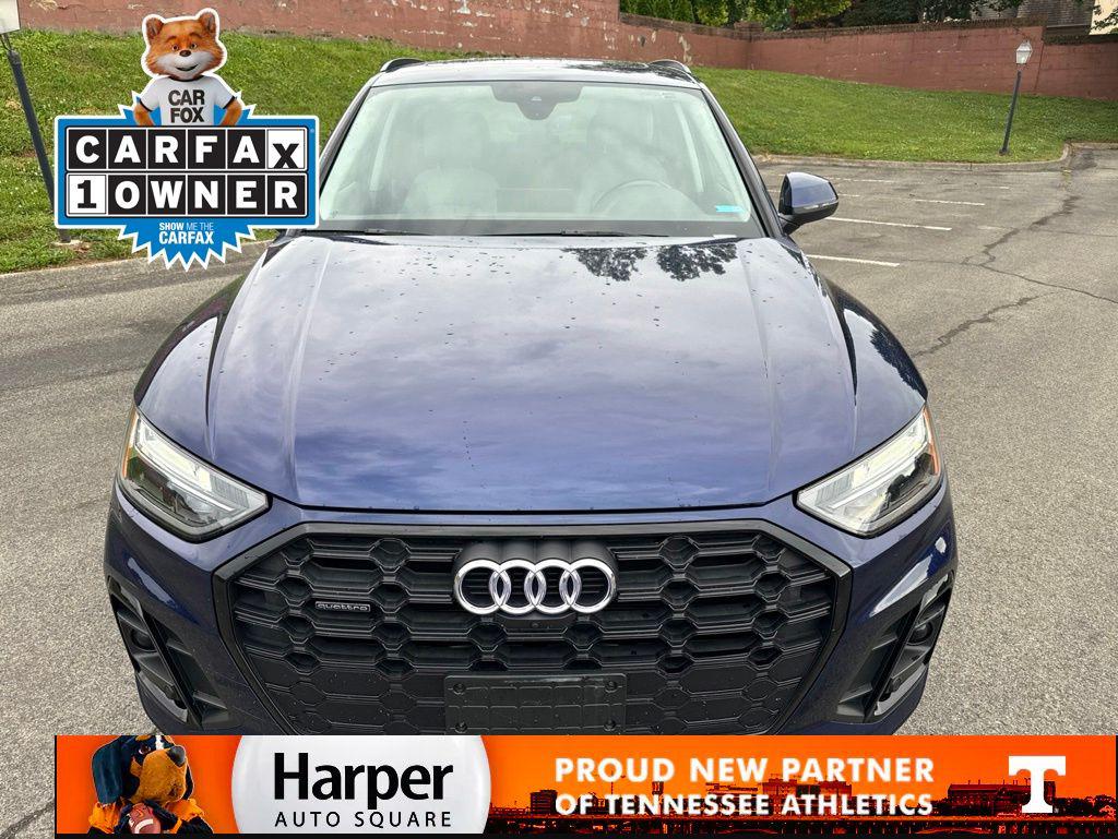 2023 Audi Q5 45 Premium Plus's photo