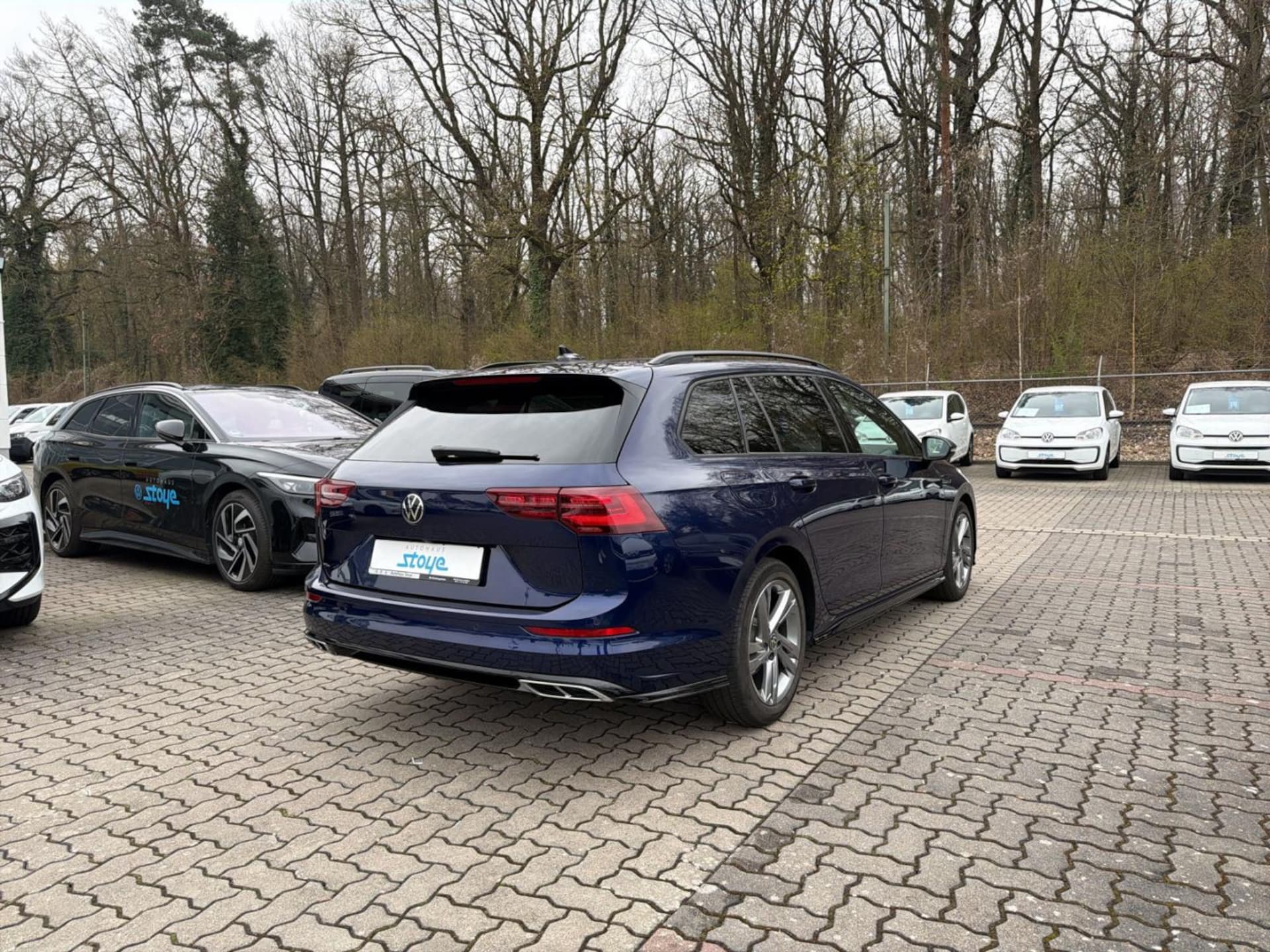Volkswagen Golf Variant R-Line