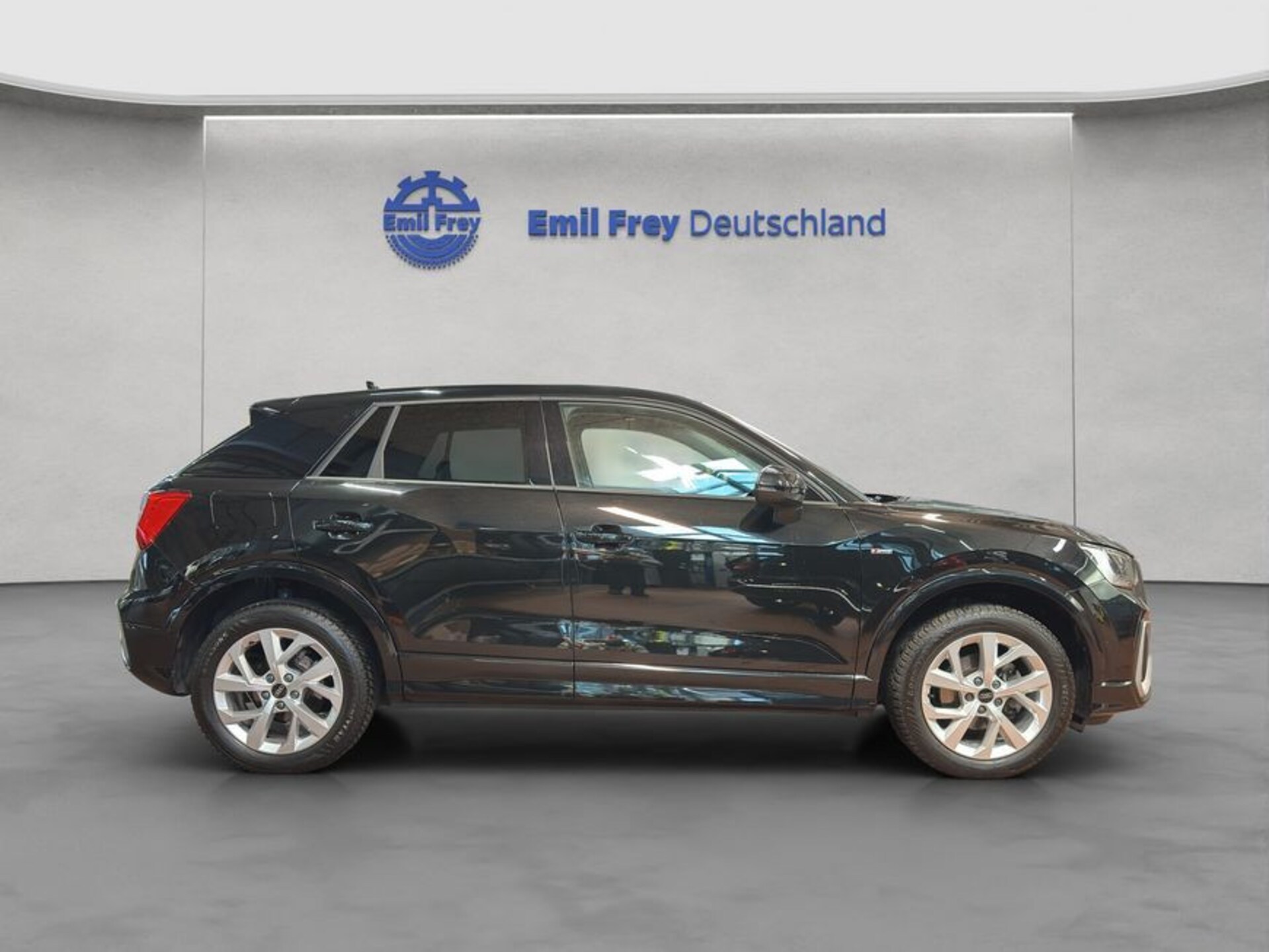 Audi Q2 S line