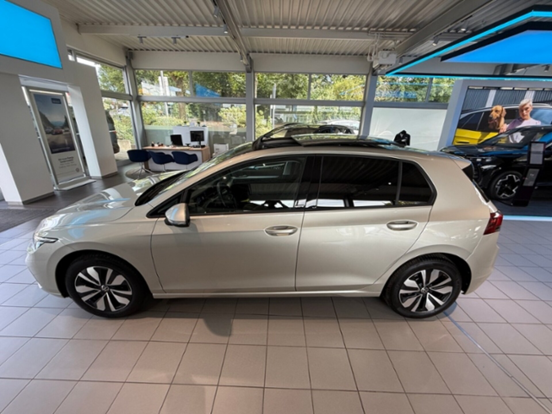Volkswagen Golf MOVE
