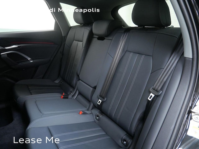 2025 Audi New Q5 Premium - Photo 16