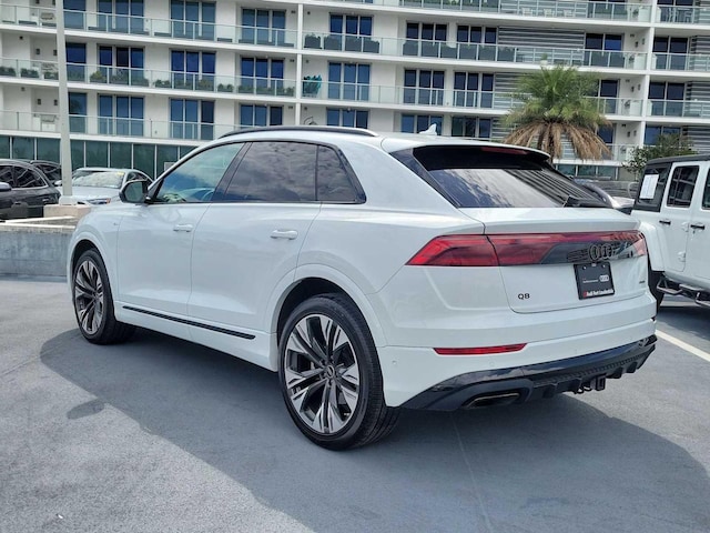 2025 Audi Q8