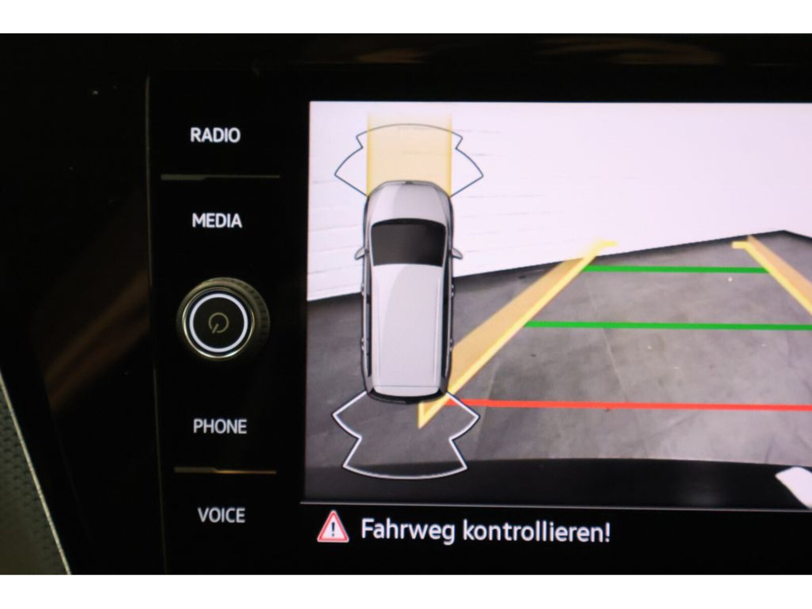Volkswagen Touran – Bild 12