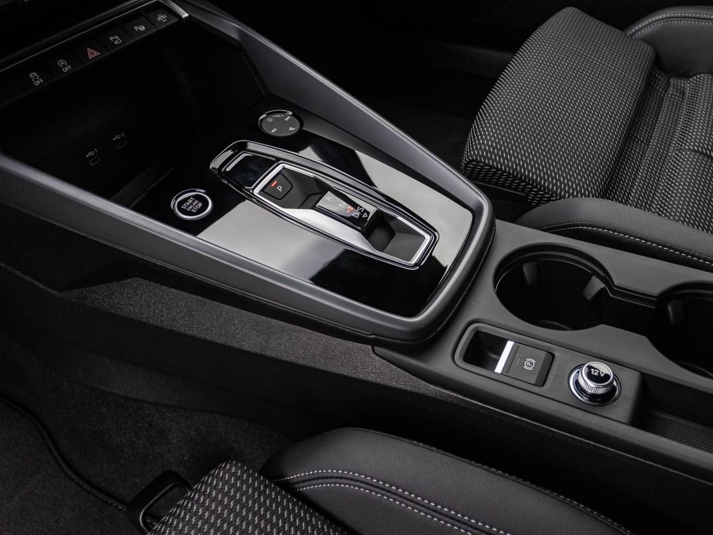 Bild über Audi A3 Sportback TDI S tronic - für weitere Informationen kontaktieren Sie den Audi Partner