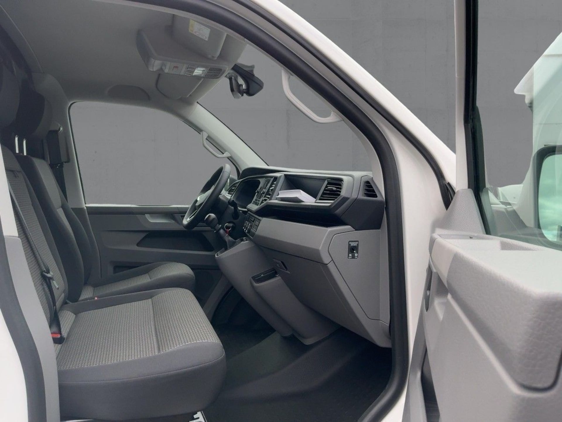 Volkswagen T6.1 Transporter Kasten langer Radstand