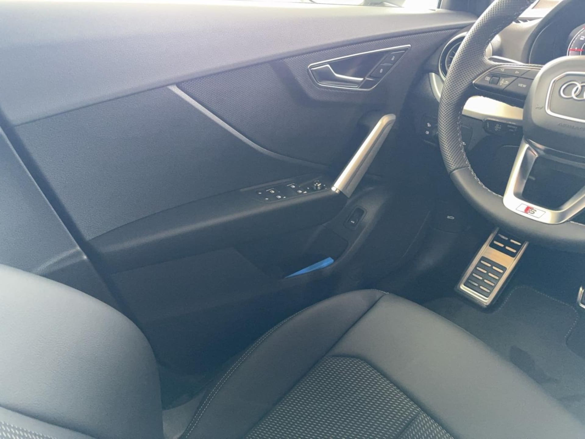 Audi Q2 S line