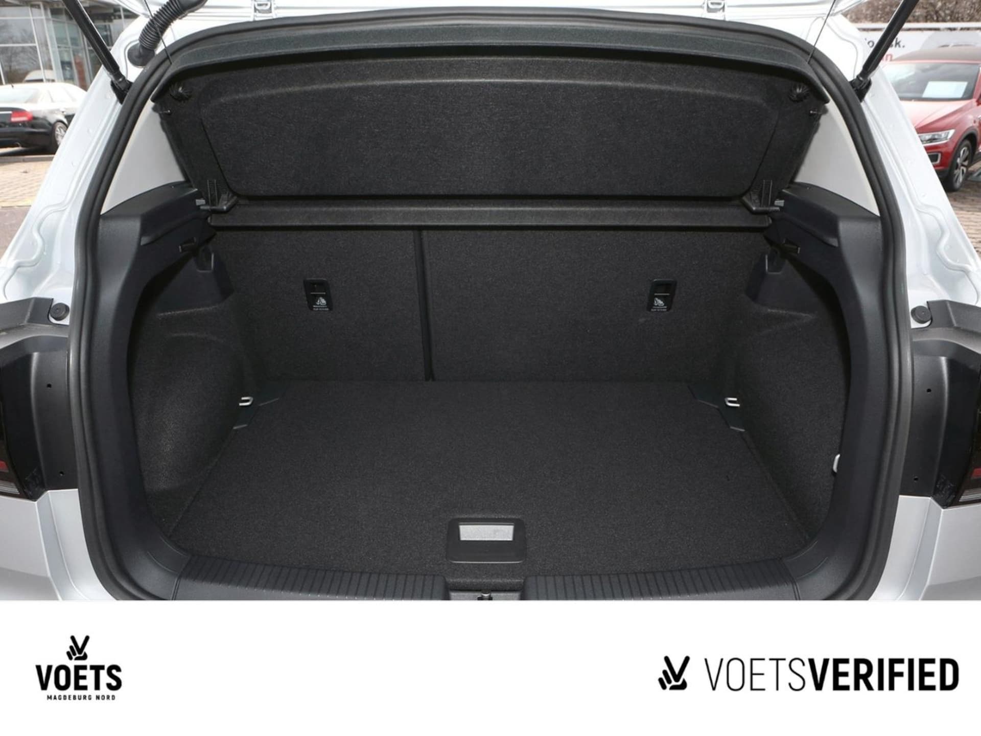 Volkswagen T-Cross Style