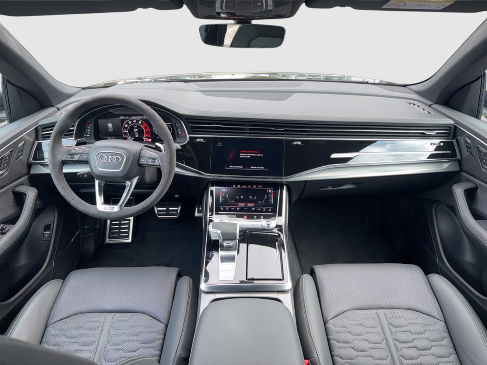 Audi RS Q8 – Bild 11