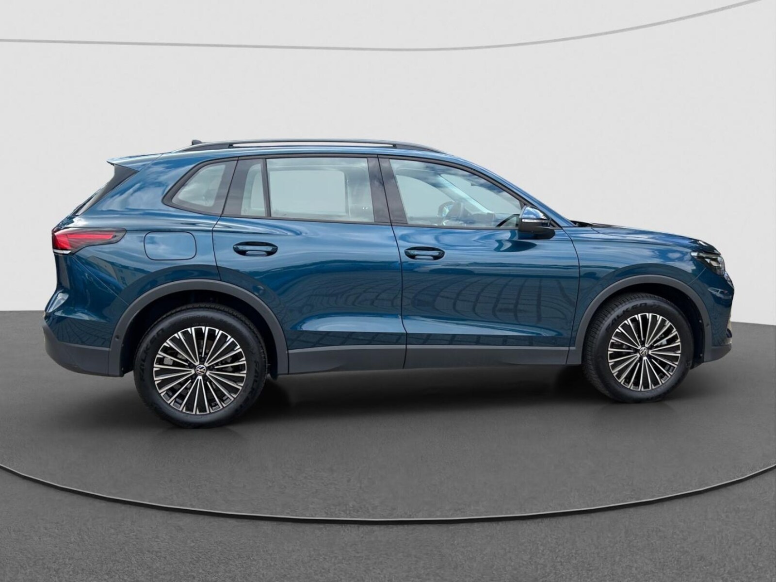 Volkswagen Tiguan – Bild 10