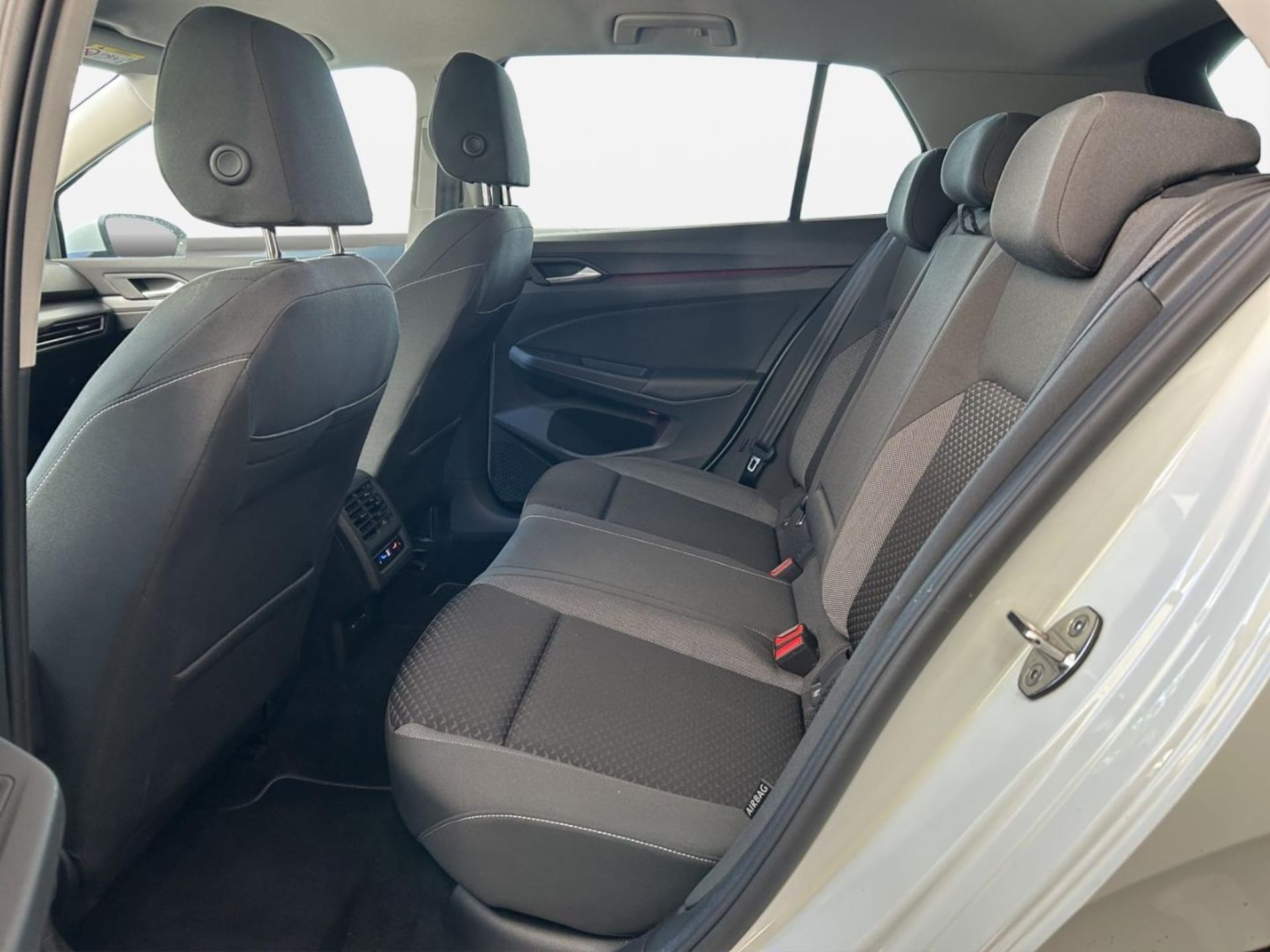 Volkswagen Golf Active