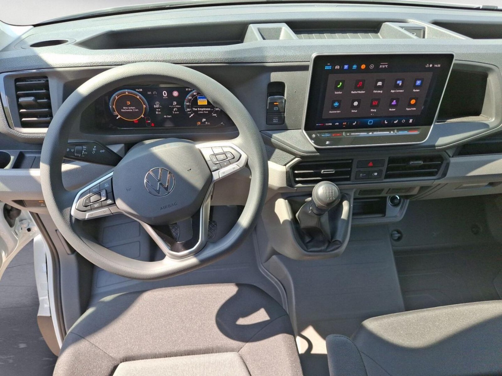 Volkswagen Crafter Kasten mittlerer Radstand – Bild 8