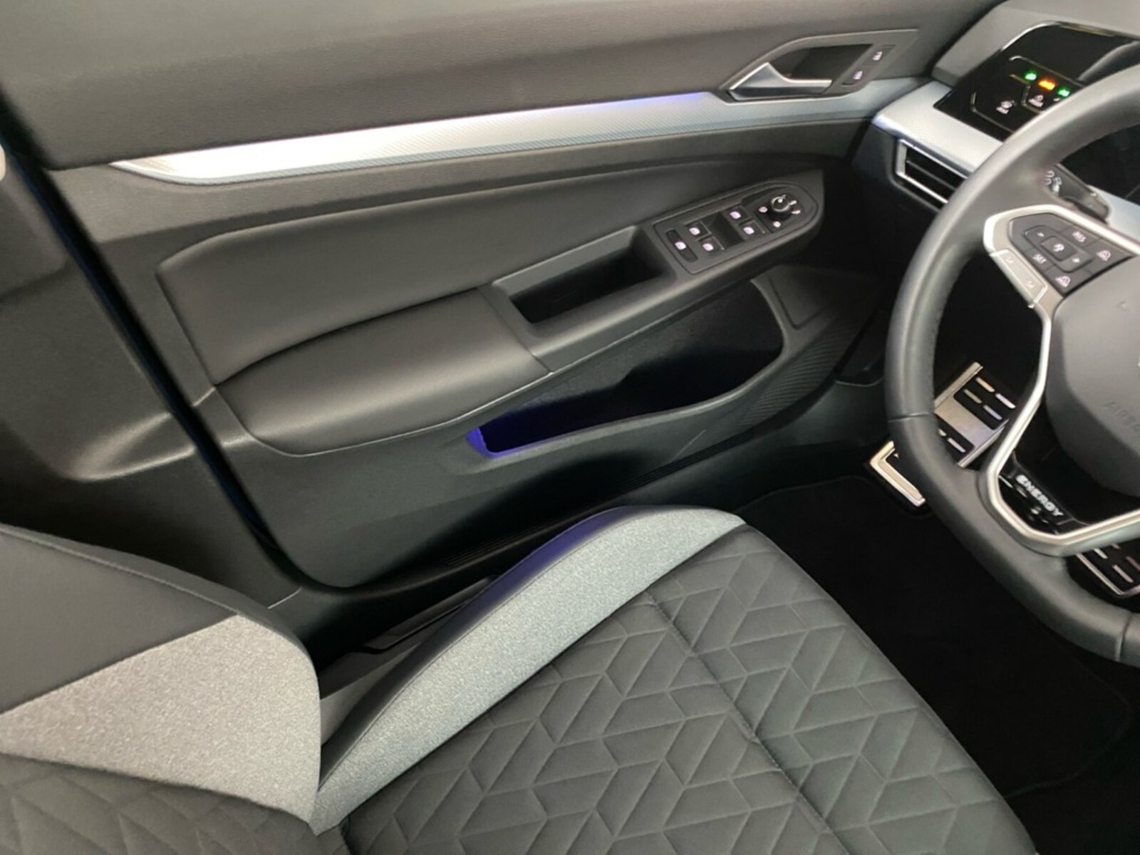Volkswagen Golf Variant – Bild 14