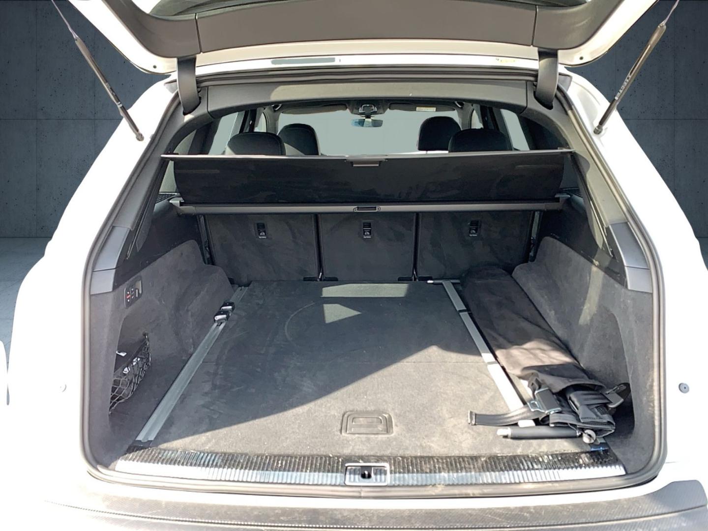 Image about Audi Q7 45 TDI quattro tiptronic