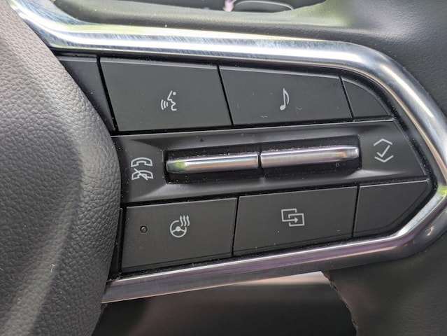 2025 Chevrolet Equinox LT - Photo 27