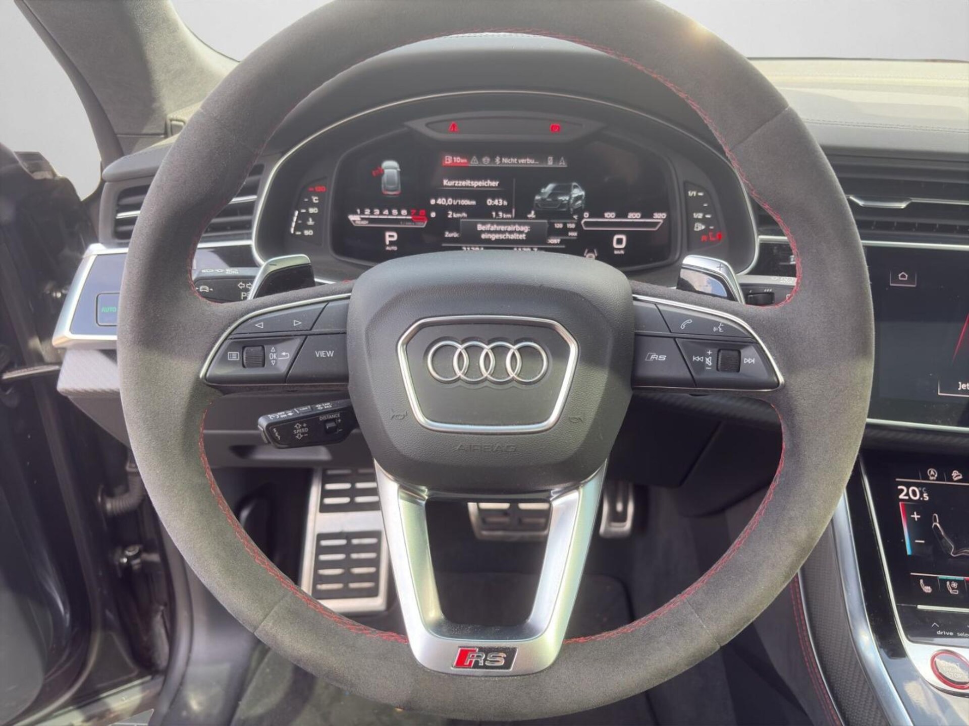 Audi RS Q8 SUV