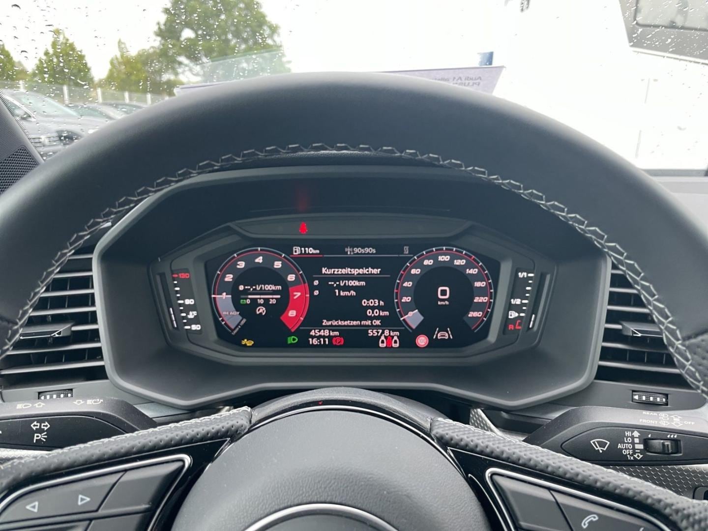 Bild über Audi A1 allstreet 30 TFSI Schaltgetriebe - für weitere Informationen kontaktieren Sie den Audi Partner