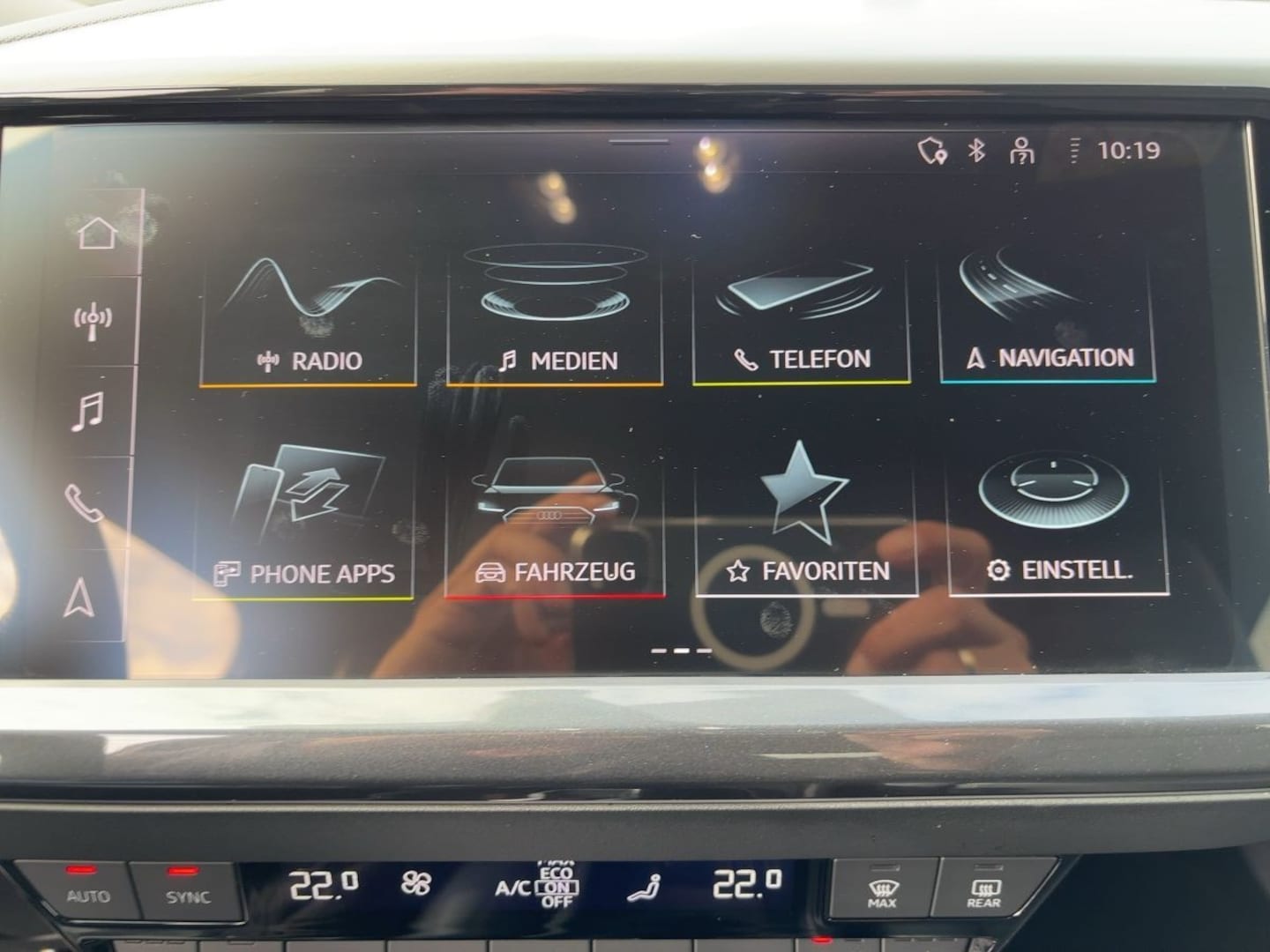 Bild über Audi Q4 Sportback e-tron 50 e-tron quattro - für weitere Informationen kontaktieren Sie den Audi Partner