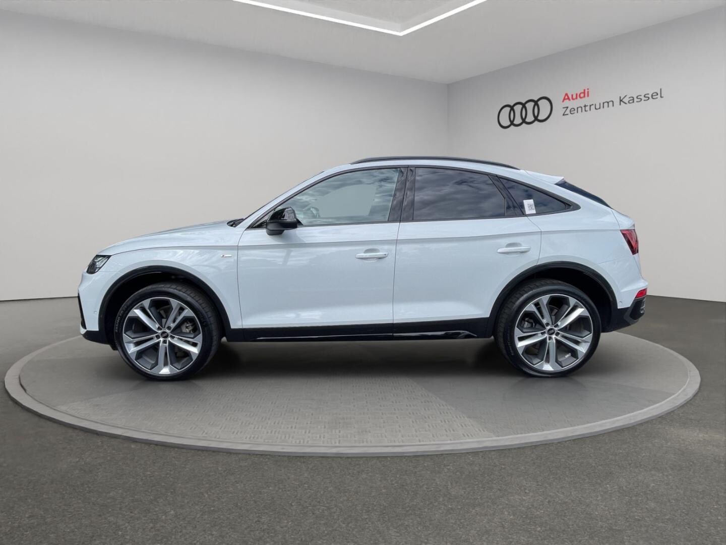 Bild über Audi Q5 Sportback 40 TDI quattro S tronic - für weitere Informationen kontaktieren Sie den Audi Partner
