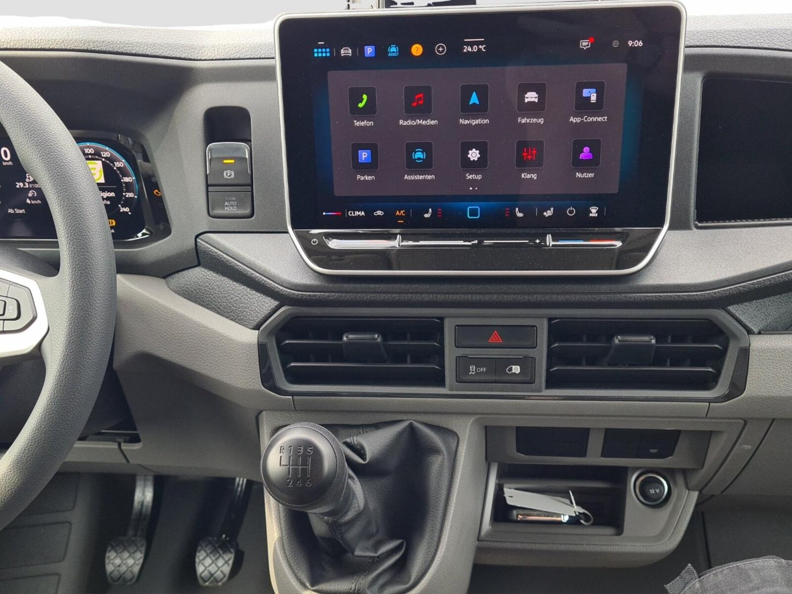 Volkswagen Crafter Kasten mittlerer Radstand – Bild 11