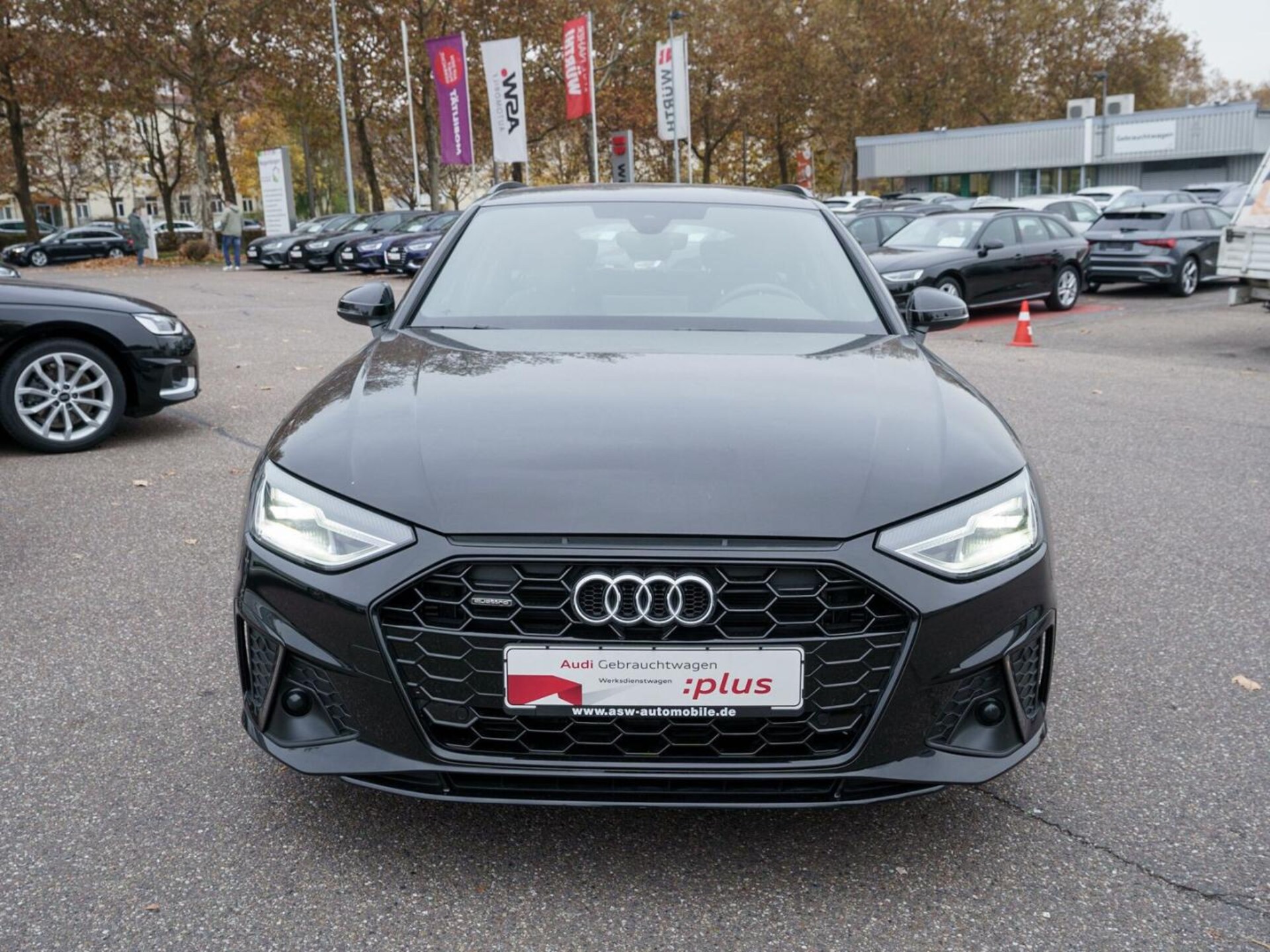 Audi A4 Avant S line