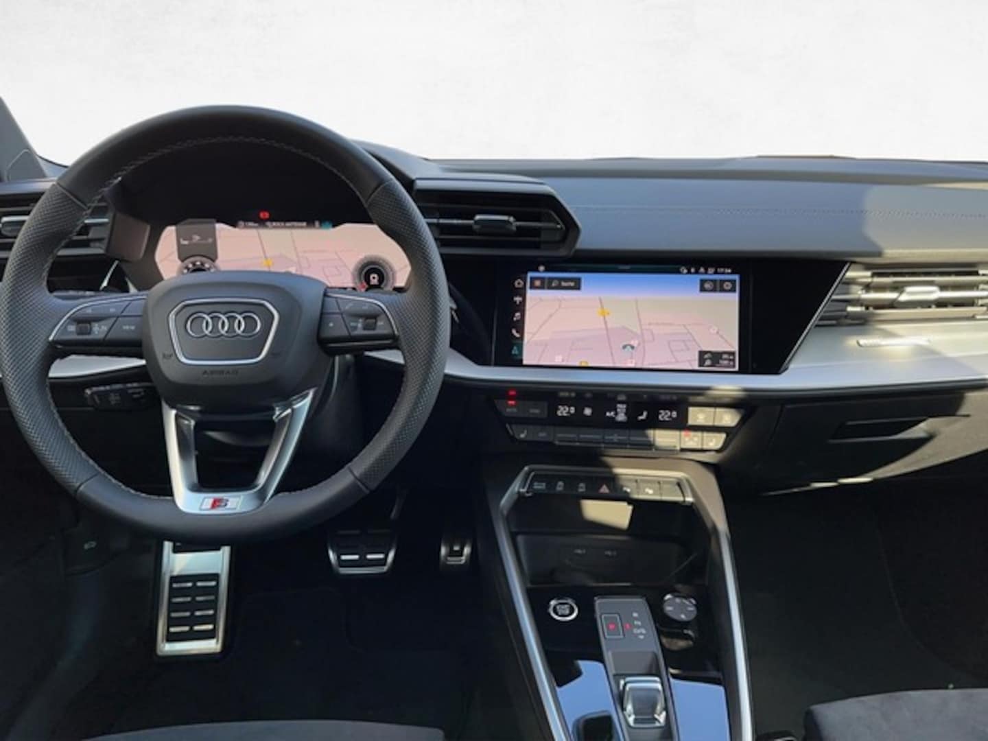 Bild über Audi A3 Sportback S line 35 TFSI S tronic - für weitere Informationen kontaktieren Sie den Audi Partner