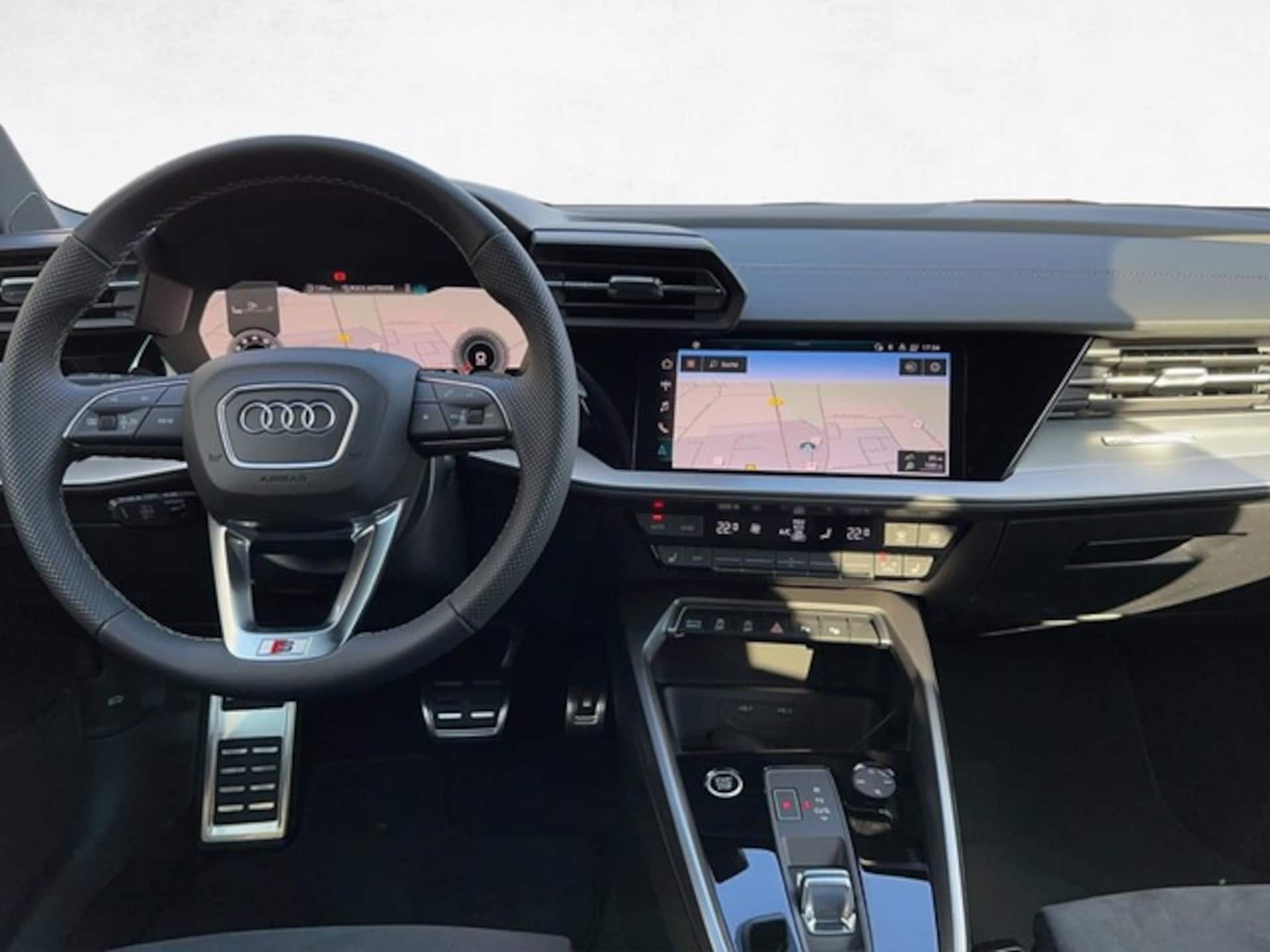 Audi A3 Sportback S line