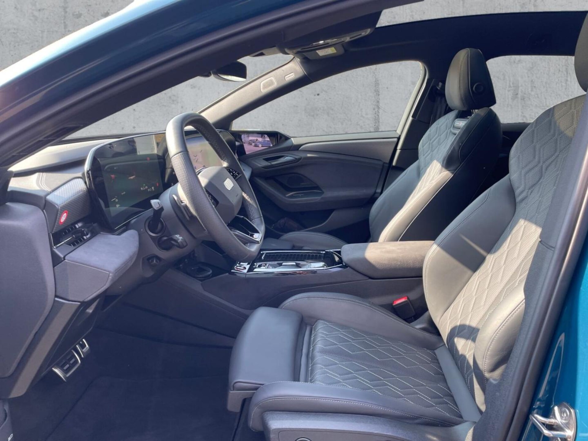 Audi A6 Avant e-tron edition one
