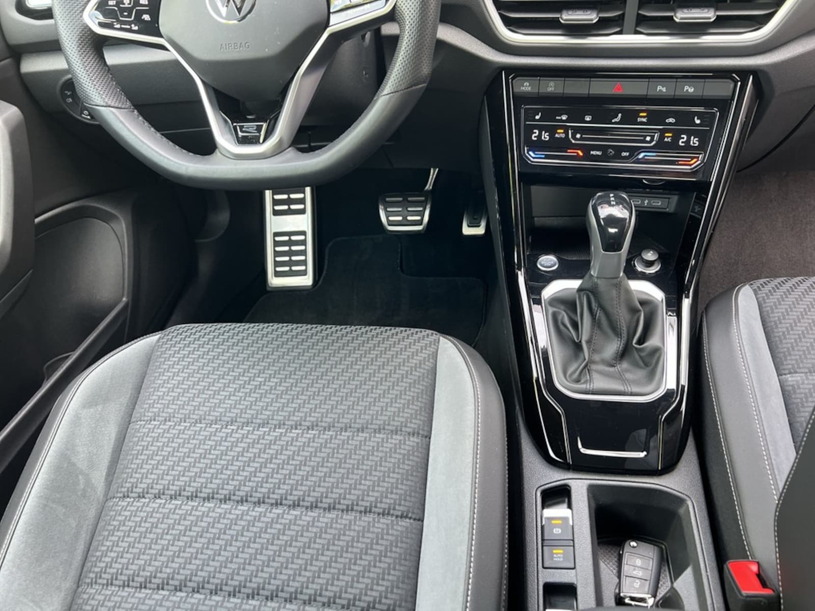 Volkswagen T-Roc Cabriolet – Bild 9