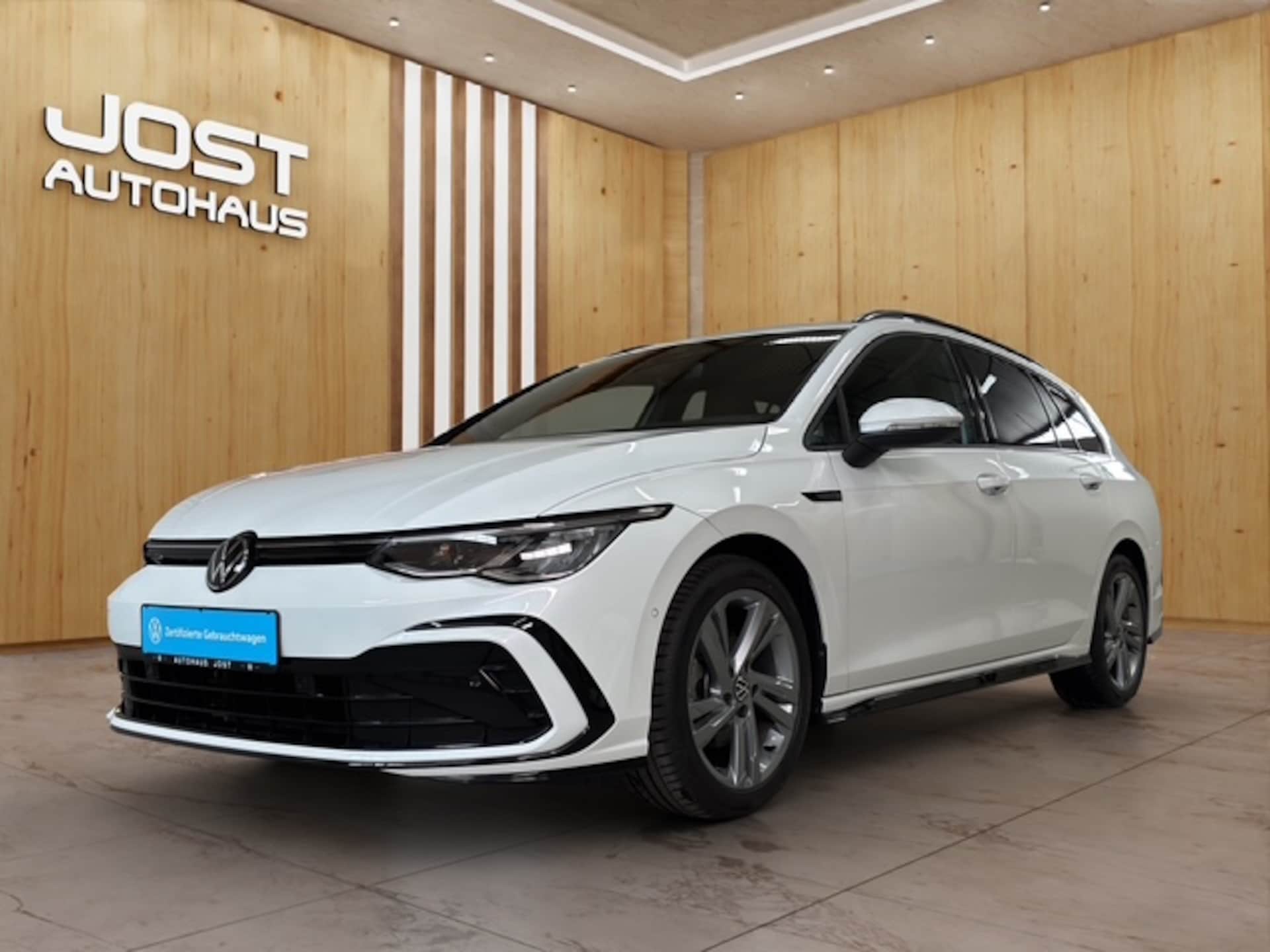 Volkswagen Golf Variant R-Line