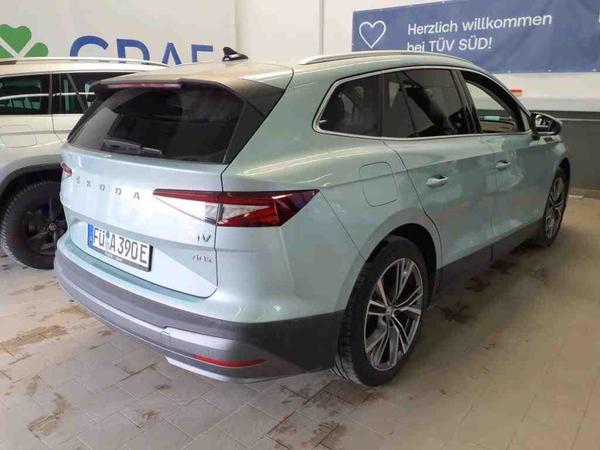 Skoda Enyaq 80X