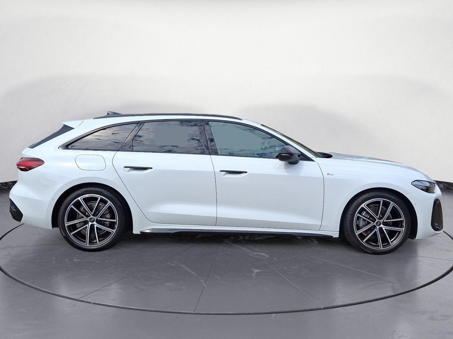 Bild über Audi A5 Avant TFSI quattro S tronic - für weitere Informationen kontaktieren Sie den Audi Partner