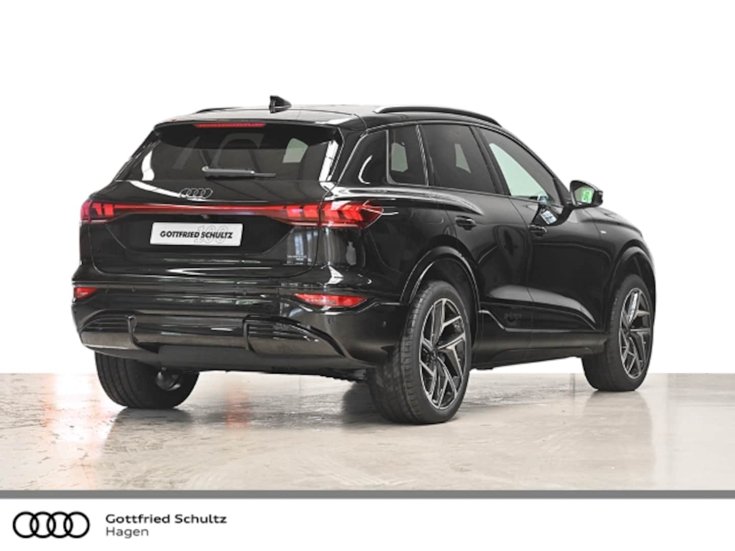 Bild über Audi Q6 SUV e-tron S line business e-tron quattro 315 kW - für weitere Informationen kontaktieren Sie den Audi Partner