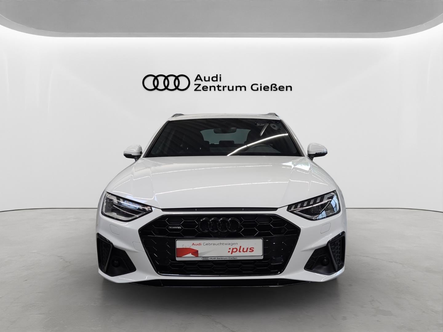 Bild über Audi A4 Avant S line 40 TFSI quattro S tronic - für weitere Informationen kontaktieren Sie den Audi Partner