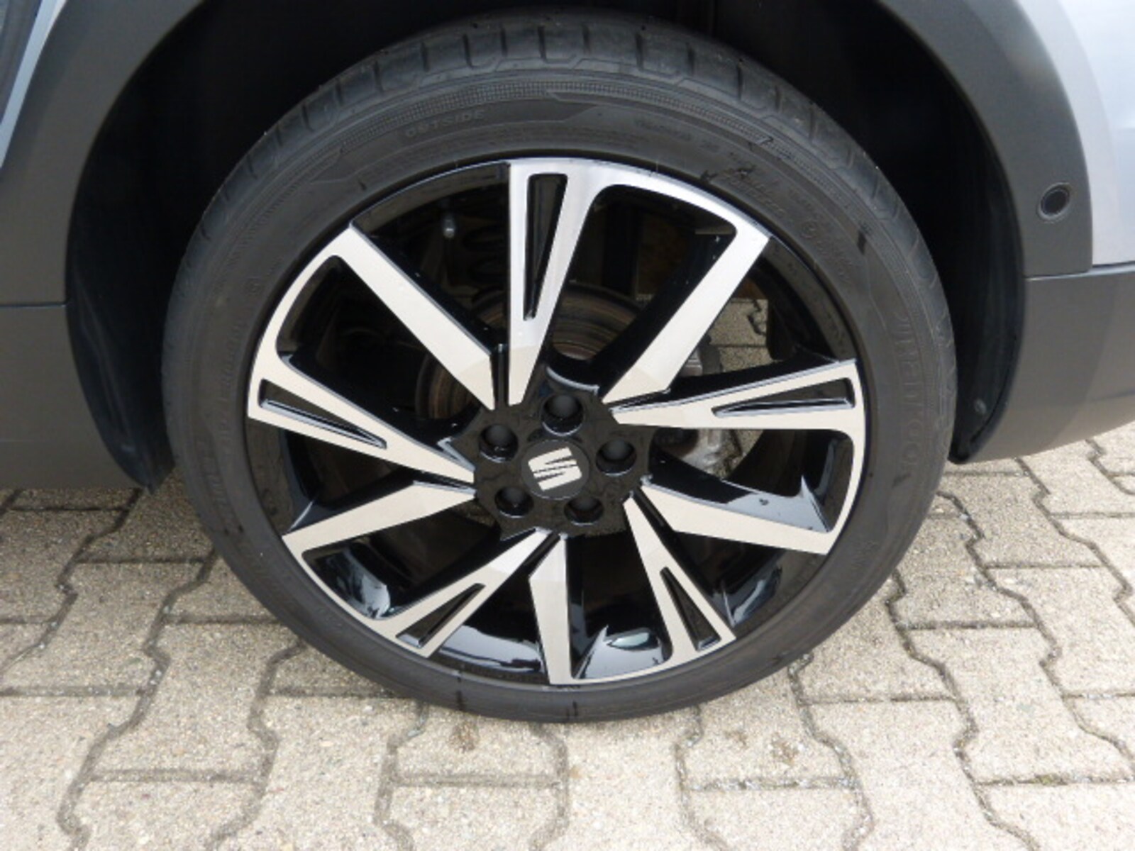 SEAT Arona – Bild 8