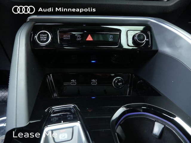 2025 Audi New Q5 Premium - Photo 26