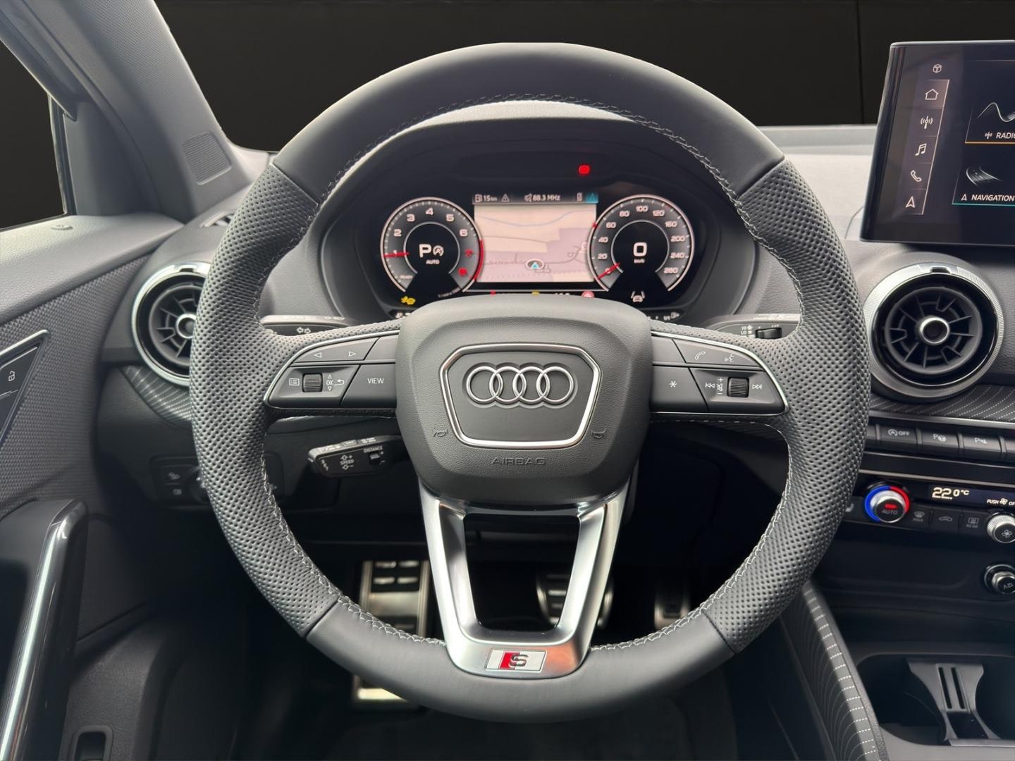 Bild über Audi Q2 S line 35 TFSI S tronic - für weitere Informationen kontaktieren Sie den Audi Partner
