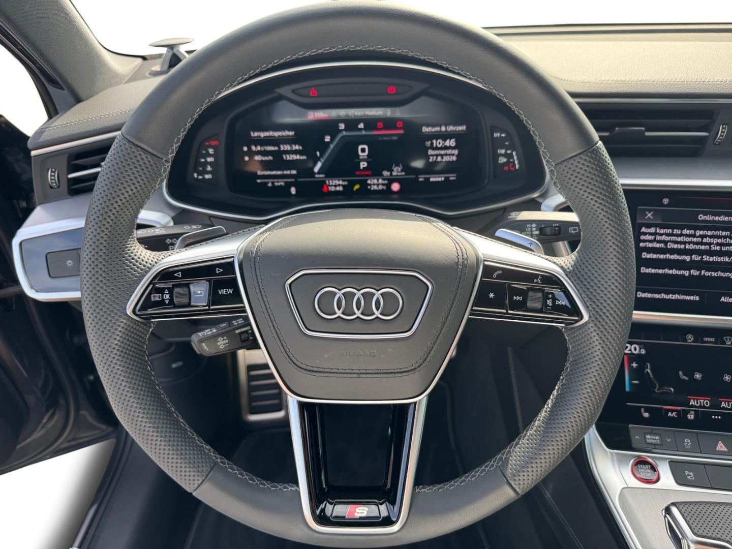 Bild über Audi S6 Avant TDI quattro tiptronic - für weitere Informationen kontaktieren Sie den Audi Partner