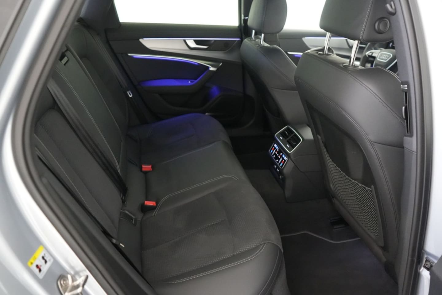 Bild über Audi A6 Avant advanced 45 TFSI quattro S tronic - für weitere Informationen kontaktieren Sie den Audi Partner