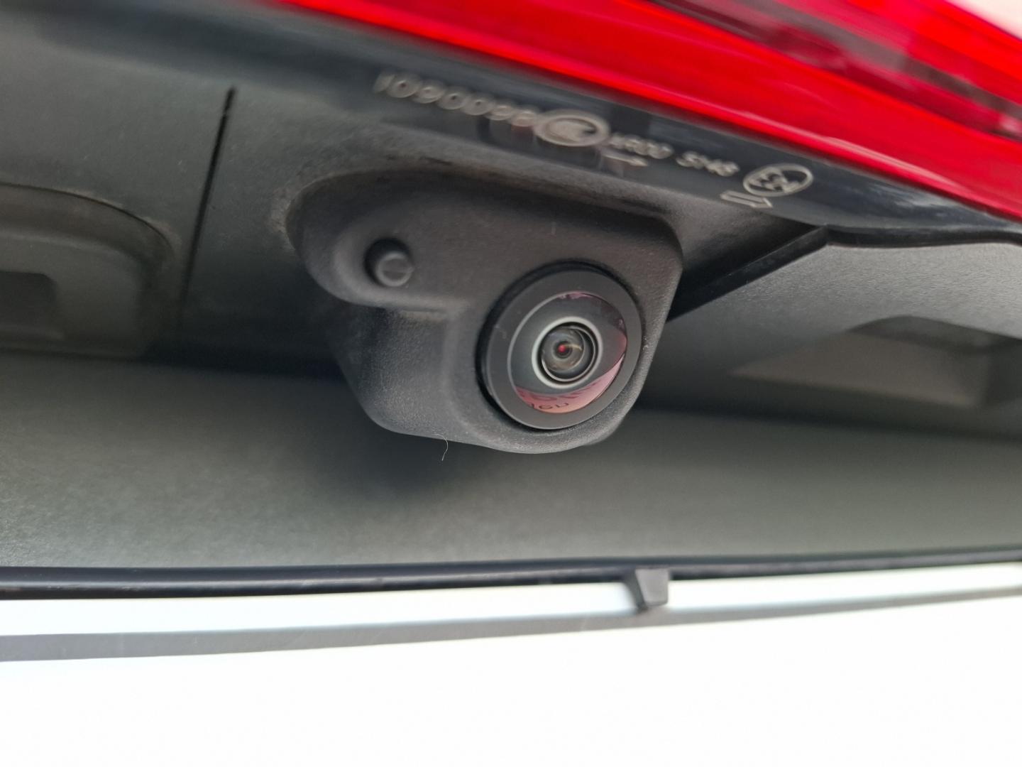 Image about Audi Q8 Sportback e-tron advanced 50 e-tron quattro