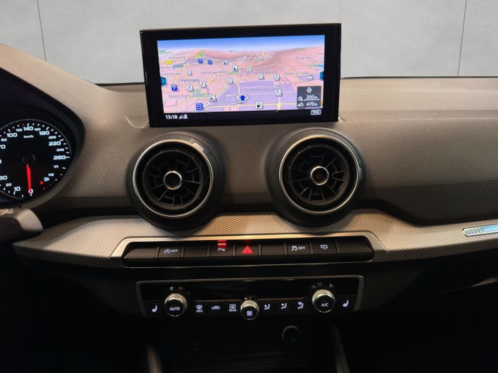 Audi Q2 S line