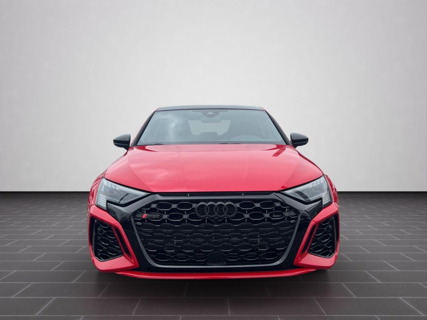 Image about Audi RS 3 Limousine TFSI quattro S tronic