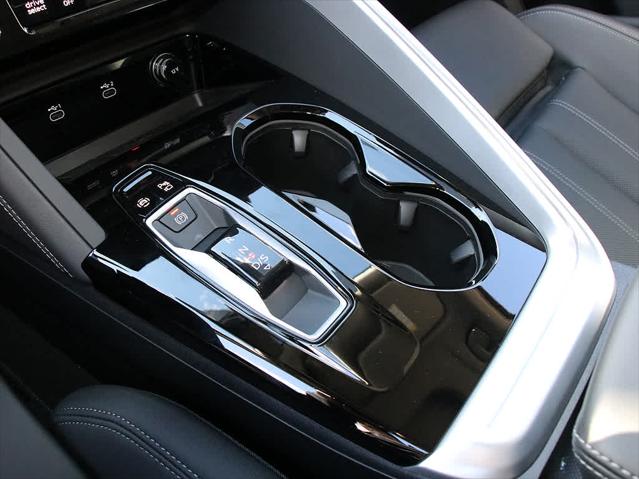 2025 AUDI Q5 - Image 24