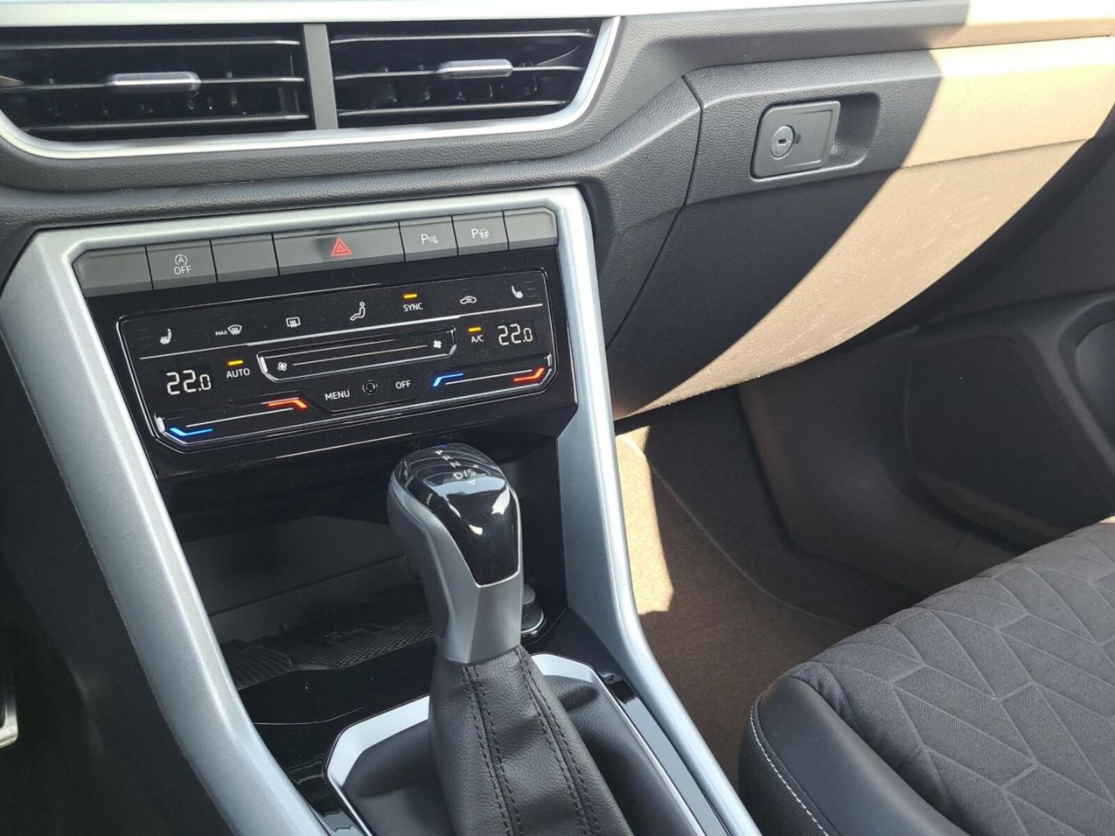 Volkswagen T-Roc Cabriolet – Bild 24