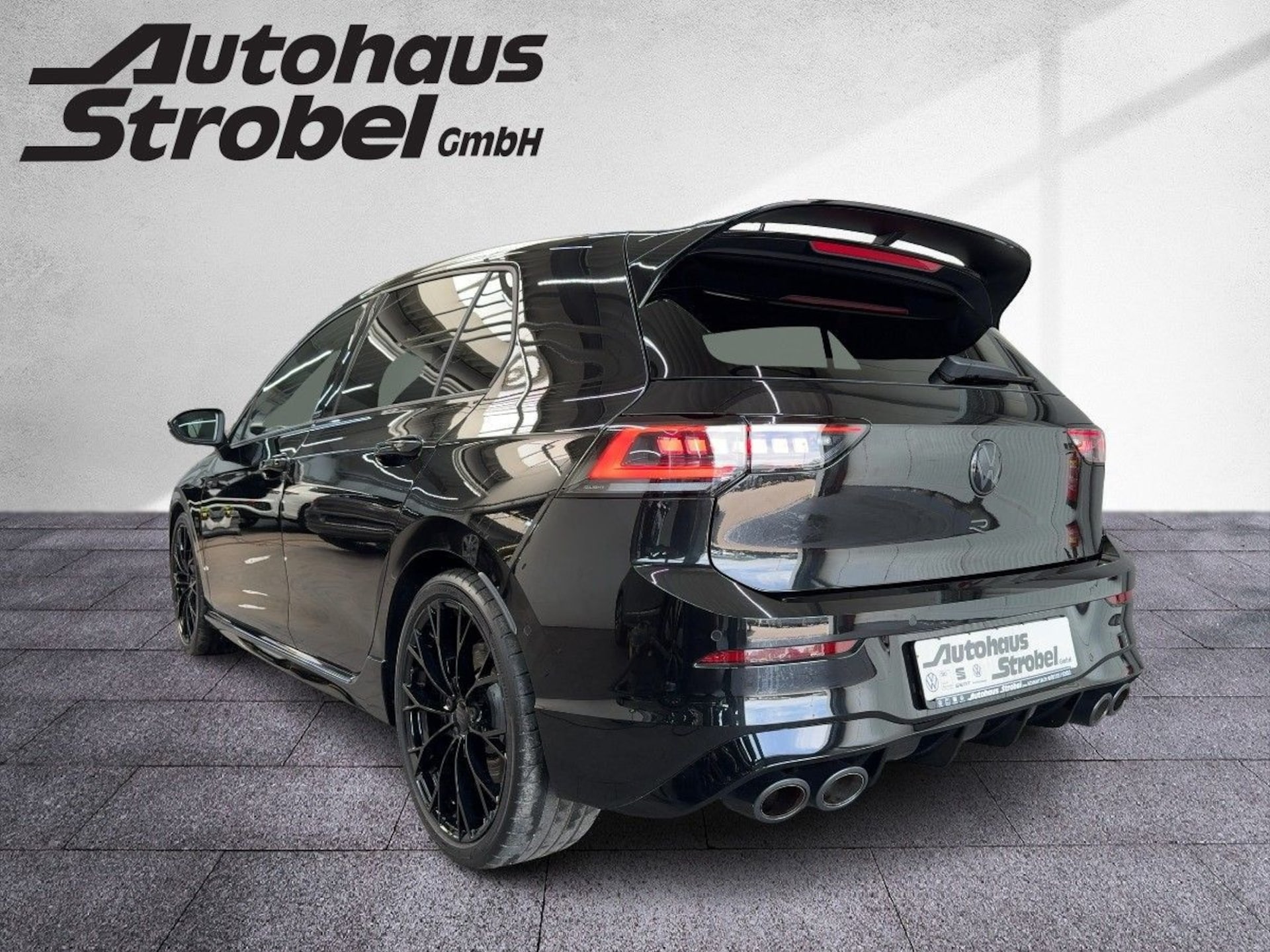 Volkswagen Golf R Black Edition