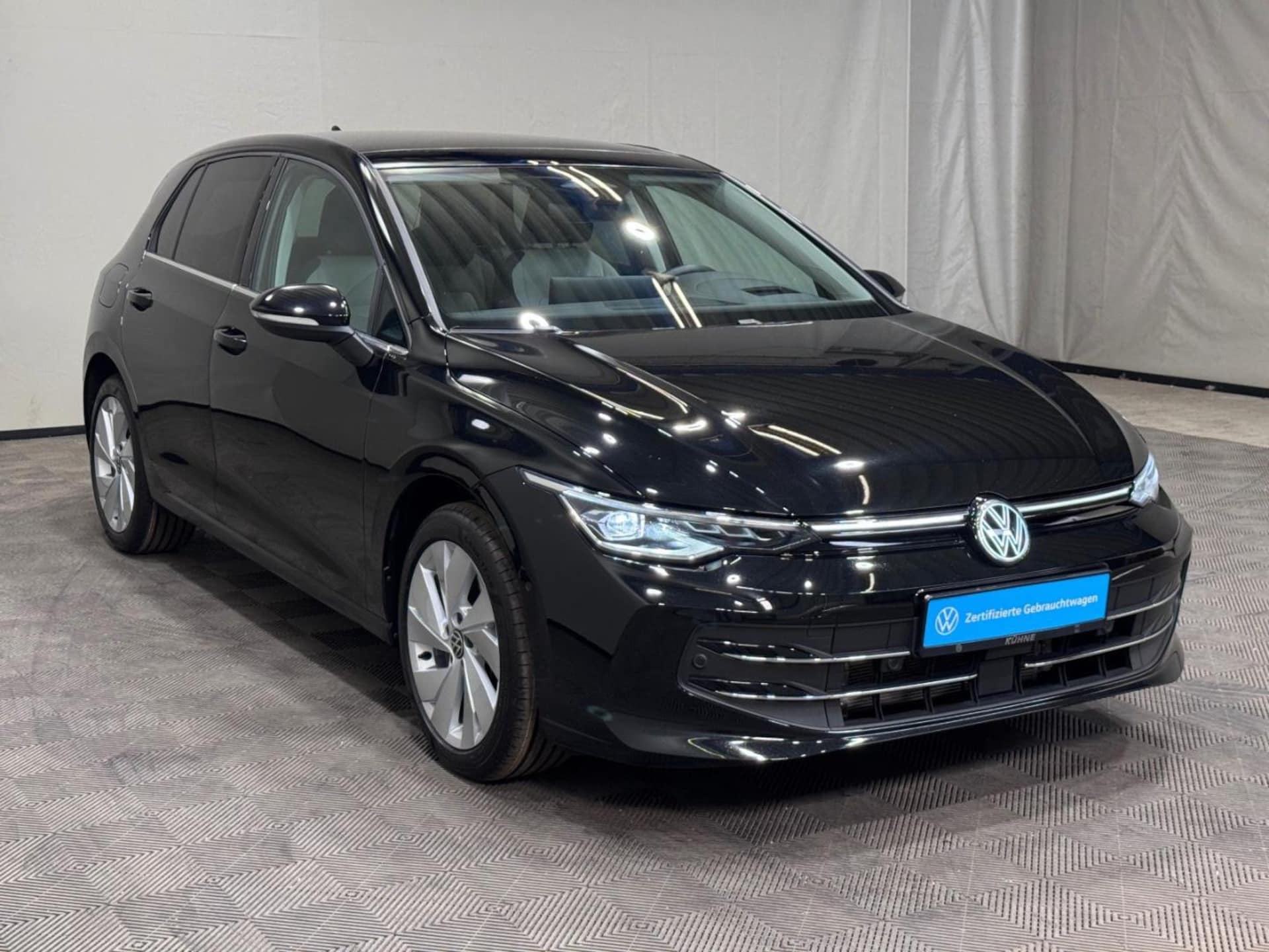 Volkswagen Golf Style
