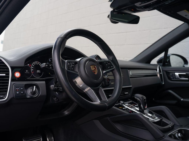 2023 Porsche Cayenne Coupé