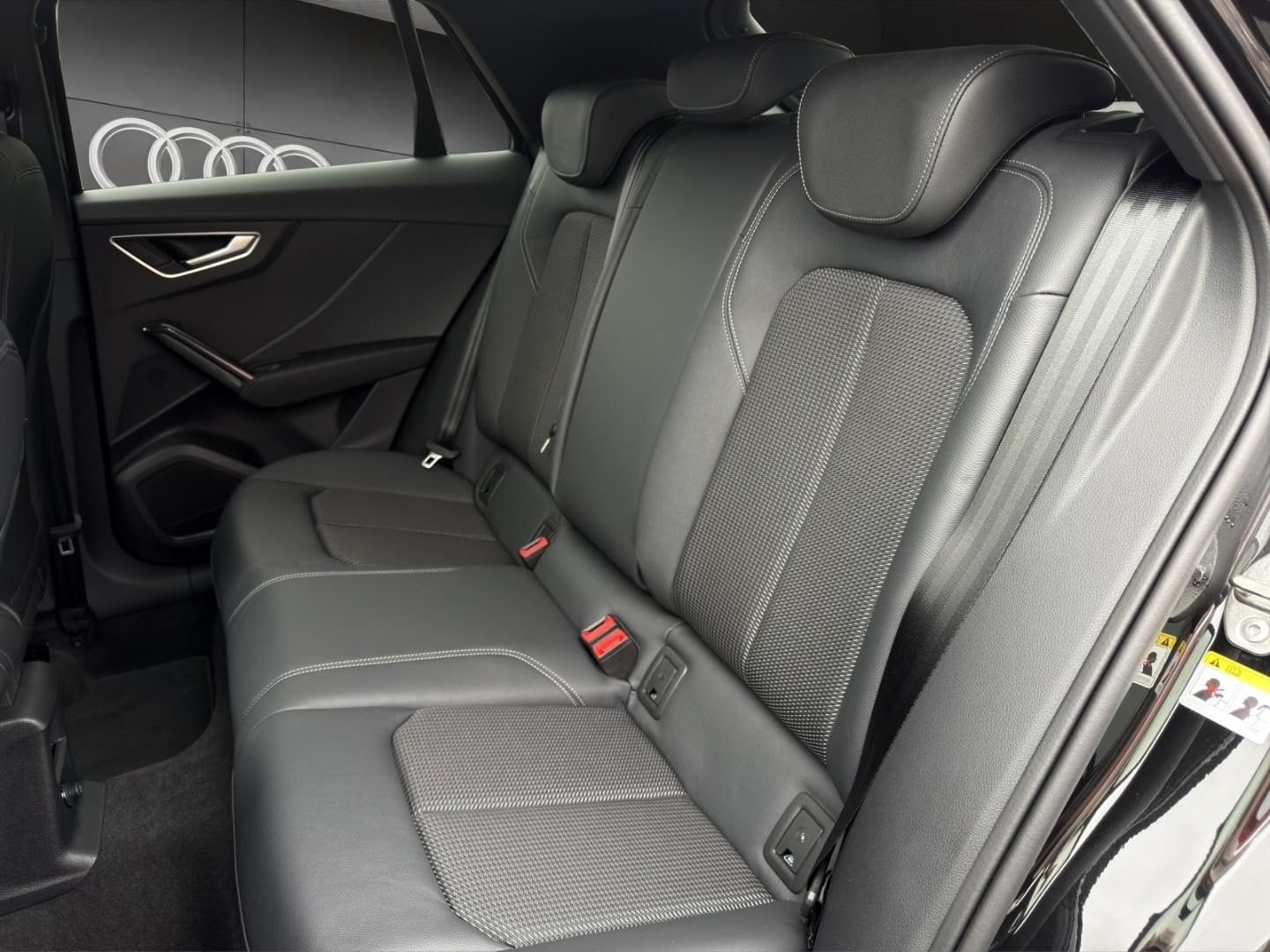 Bild über Audi Q2 S line 35 TFSI S tronic - für weitere Informationen kontaktieren Sie den Audi Partner