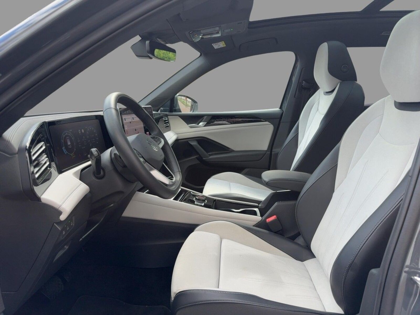 Volkswagen Tiguan – Bild 9
