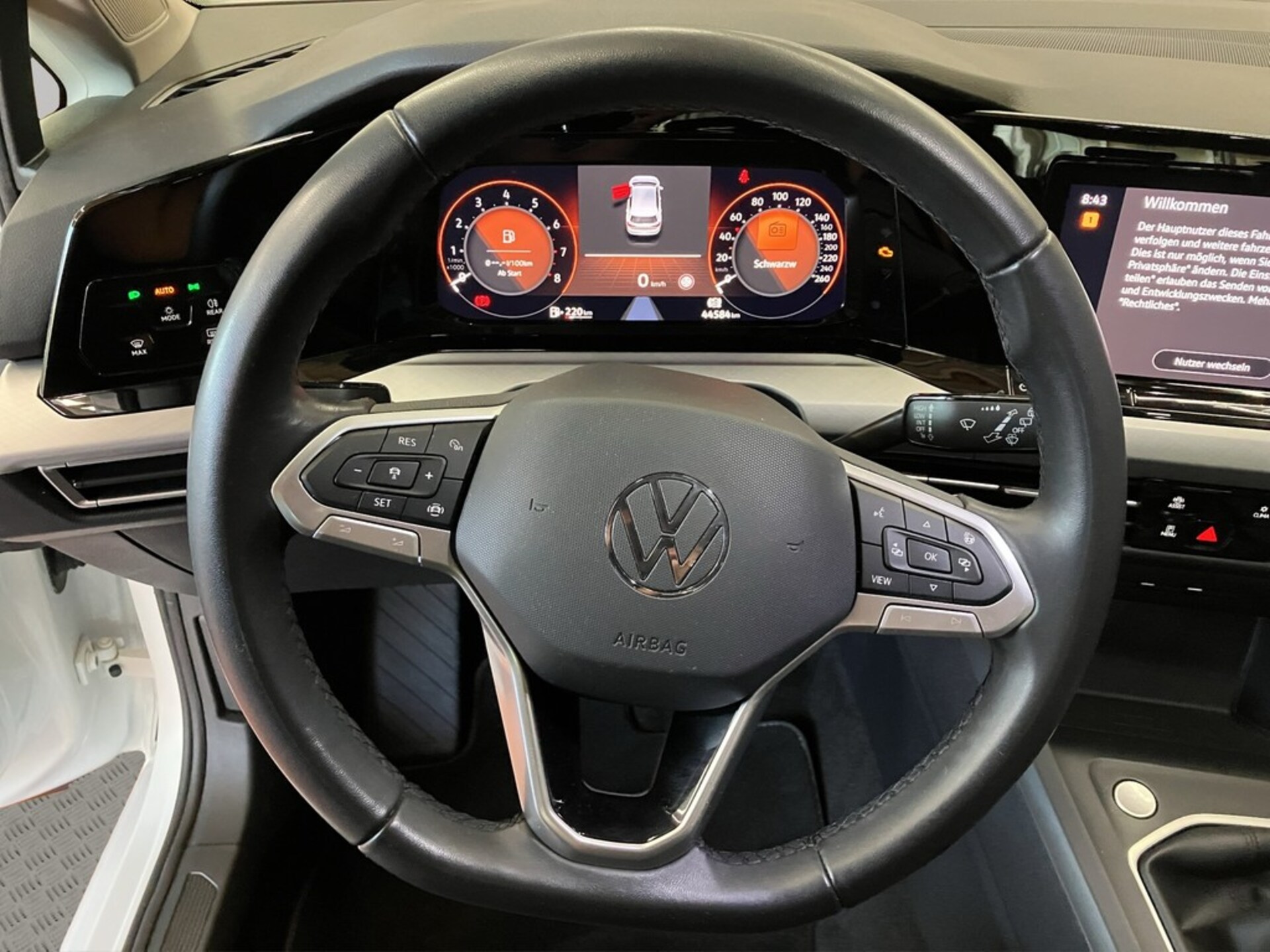 Volkswagen Golf Life