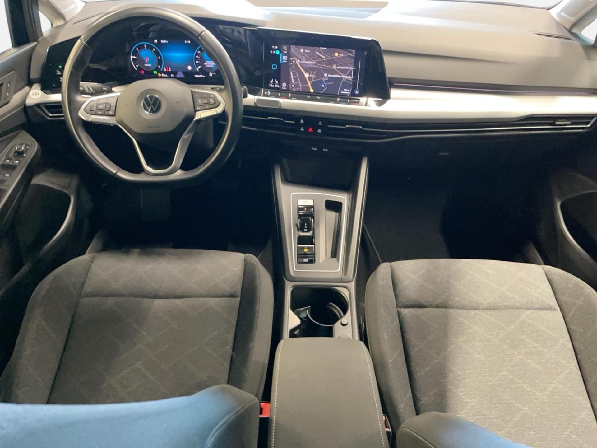 Volkswagen Golf Variant Life